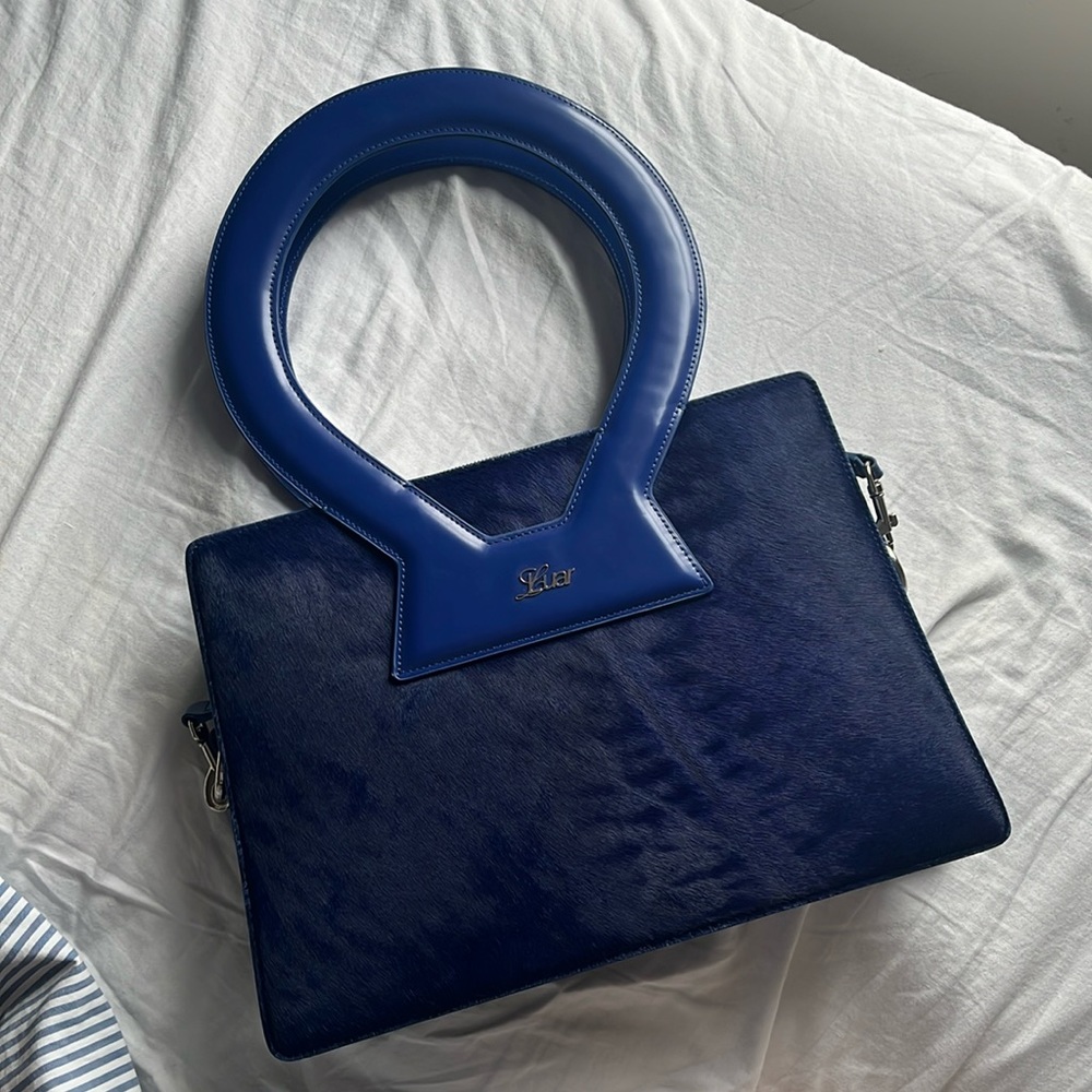 Luar Navy Large Ana Bag
